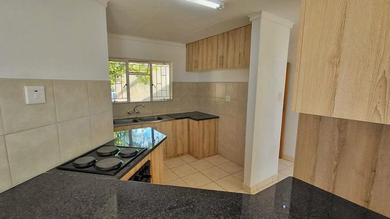 2 Bedroom Property for Sale in Heuwelsig Free State